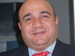 He did a very good job of fixing our air conditioning. He's honest and knowledge and I would recommend him for everyone. He was able to fix everything within an hour and was very prompt and cared about our time. He fixed the ac unit outside and he was able to open the fans in the house. He double checked everything and he did more than we expected! His price is reasonable for the amount of work he did and it was great that he is licensed. He is a very great honest fellow and I would recommend him and call him again if something happens to my AC again!